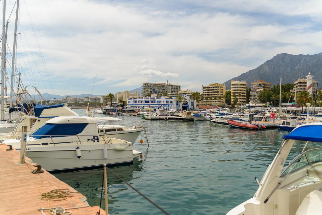 Pensión Aduar Marbella Exterior foto