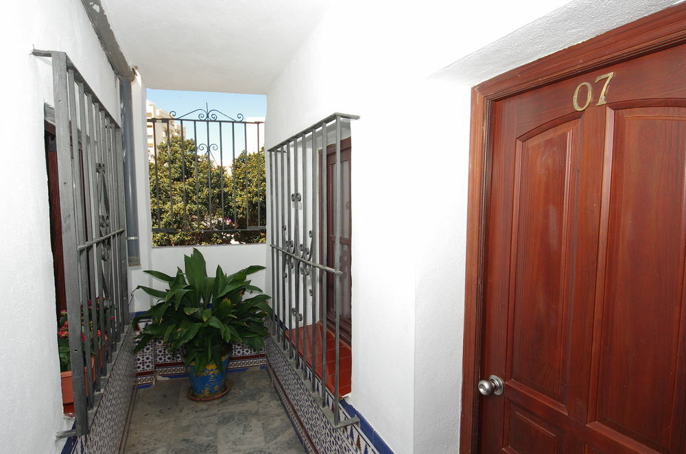Pensión Aduar Marbella Exterior foto
